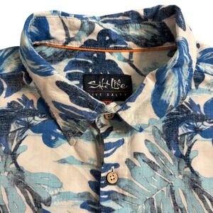Salt Life Men's Short Sleeve Button Up Shirt Tropical Leaf Print Blue White M